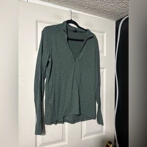 Lululemon men’s half zip